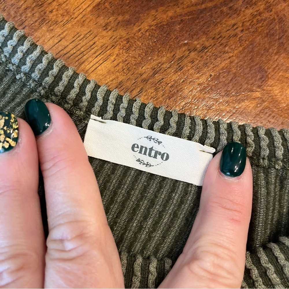 Entro Olive green ribbed dress size medium - Picture 2 of 5